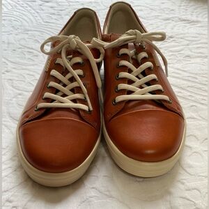 EU 41 US 10/10.5 ECCO Sneaker